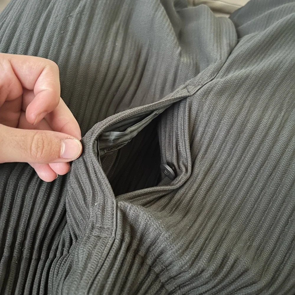 Issey Miyake Homme Plisse pleated trousers - Picture 3 of 5